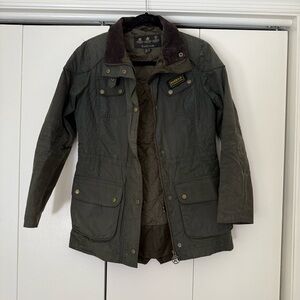 Barbour International Green Waxed Jacket Size USA 4